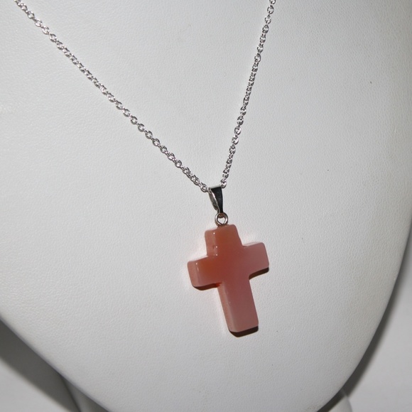 Beautiful orange carnelian cross with silver chain - Picture 4 of 5